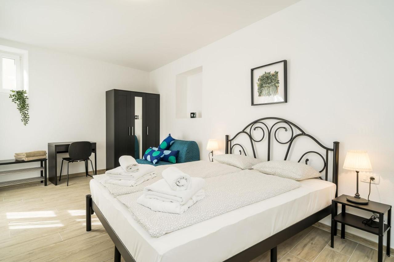 Residence & Pool Villa Schwarz Suites Cavtat Bagian luar foto